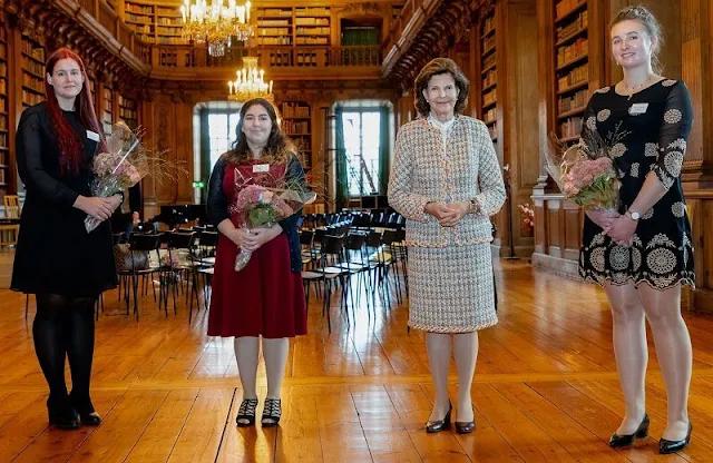 Queen Silvia wore a tweed jacket and skirt by Chanel, Chanel tweed cropped scarf in magenta and Zara tweed jacket and skirt