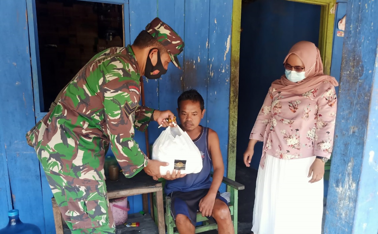 Komunitas Amanah Mranggen Berikan Bantuan 45 Sembako Kepada Warga Desa Mranggen