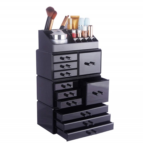 The Spooky Vegan Eerie Organizing for Glamour Ghouls