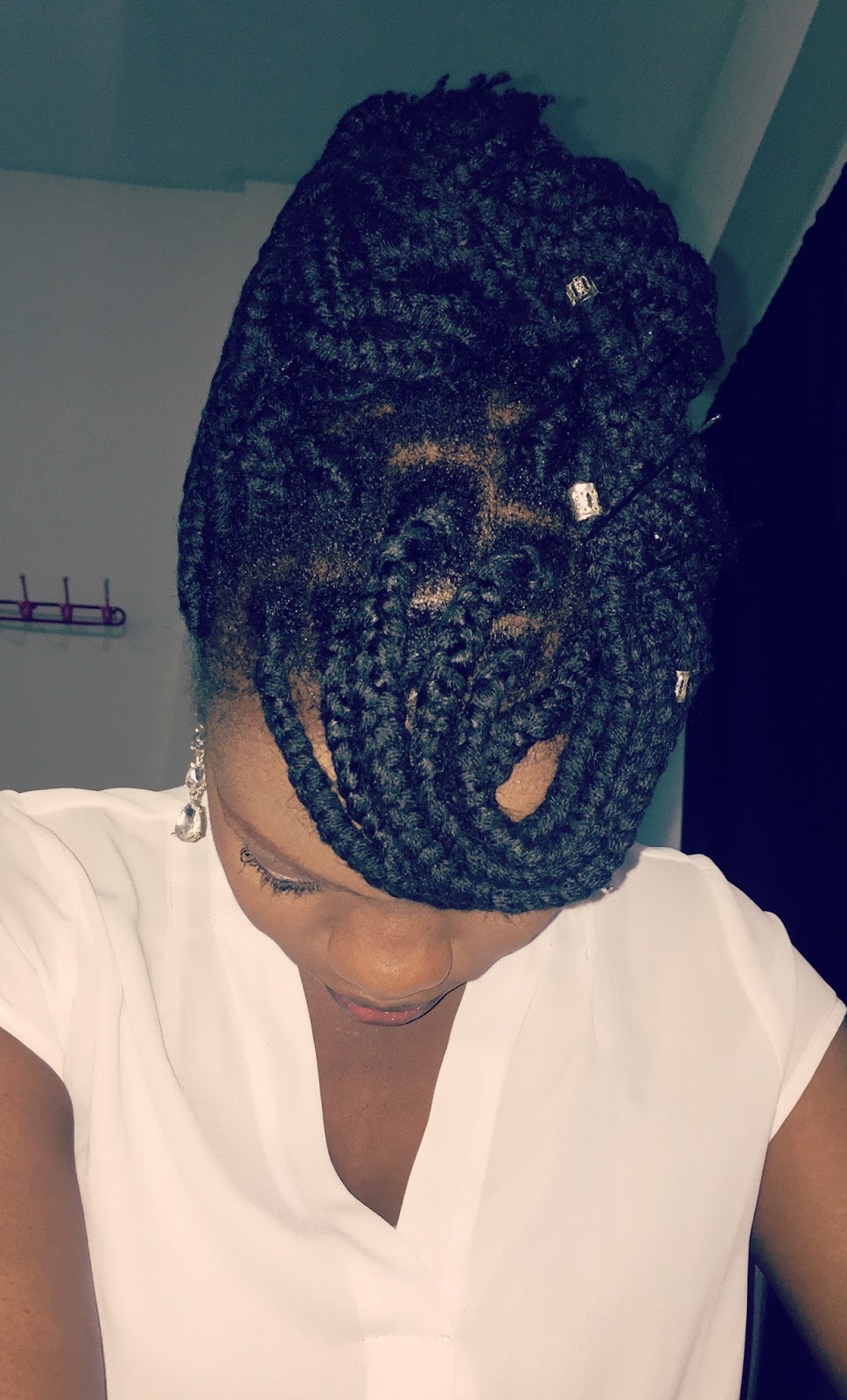 Inverted bangs (yarn)