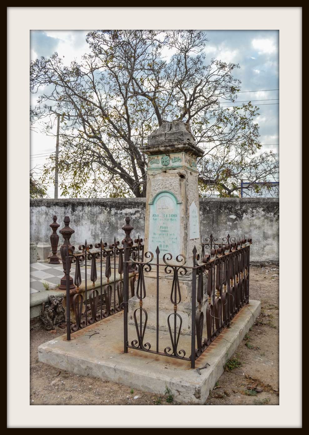 Cementerios de México Clasificación de Tumbas Mexicanas