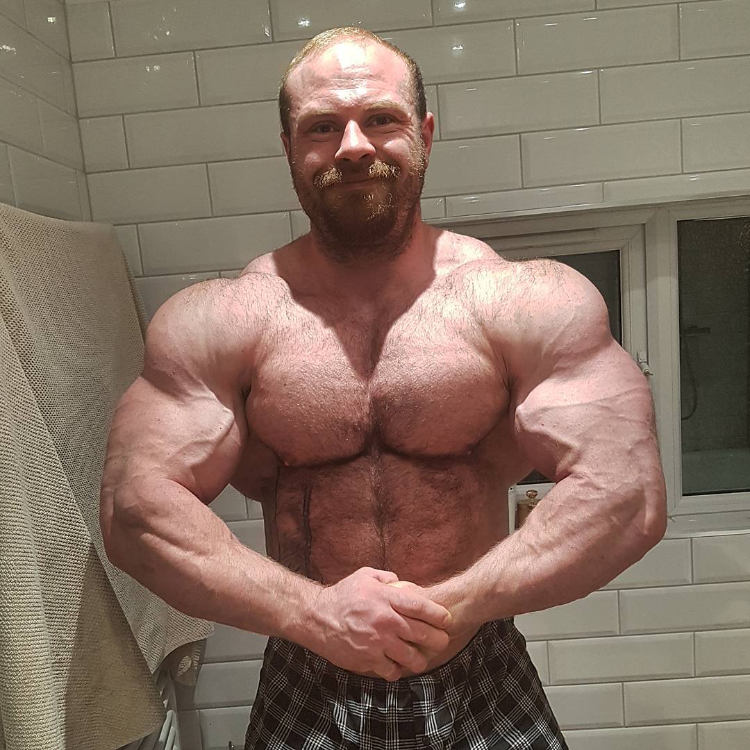 Джеймс Холлингсхед бодибилдинг