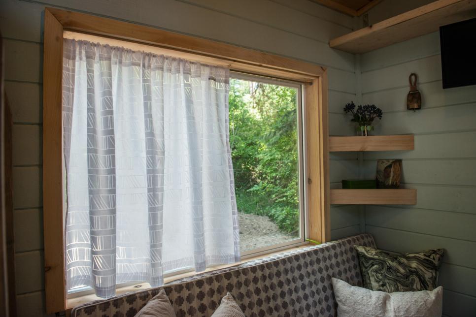 Modern Tiny House For Sale in Knoxville [ TINY HOUSE TOWN ]