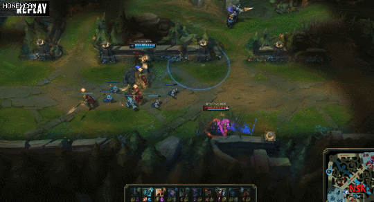 Honeycam%2B2020-08-30%2B23-35-15.gif