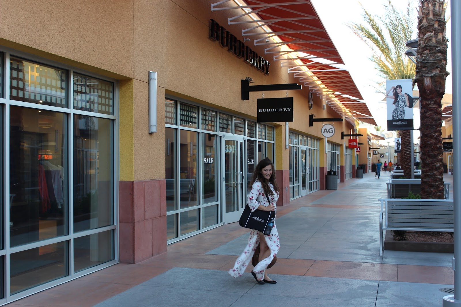 Las Vegas South Premium Outlets Vs Las Vegas North Premium Outlets