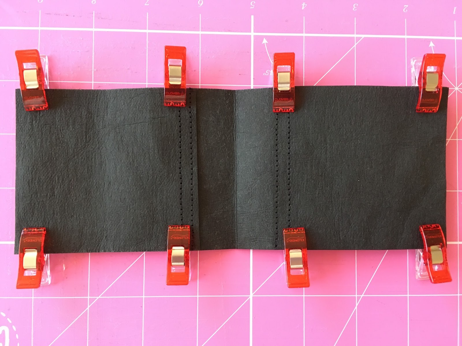 sew simple card holder tutorial / CHARM ABOUT YOU