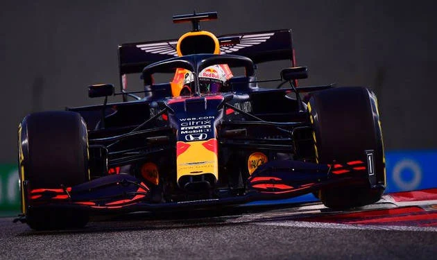 Max Verstappen conquista la pole del gran premio di Abu Dhabi 2020