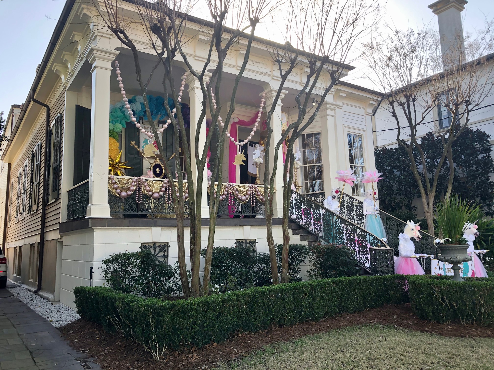 mardi gras house beads