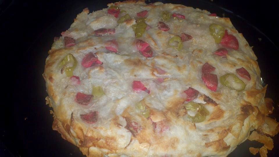 Nazlı�nın Mutfağı Sosisli Peynirli Pratik Börek