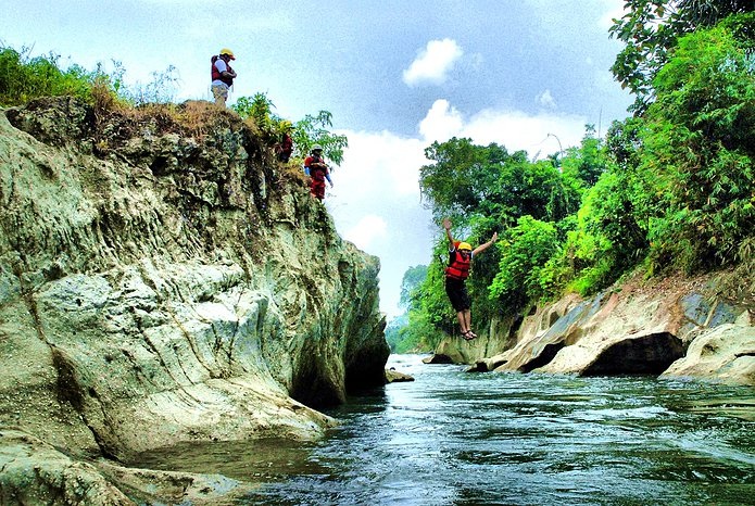 Objek Wisata Dekat Namu Sira Sira