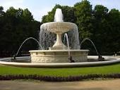 la fontaine tax fountain