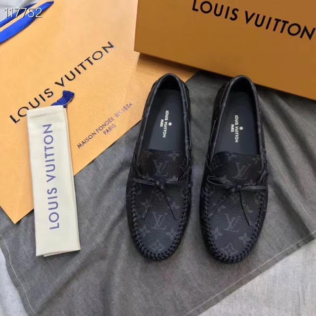 Giày nam Louis Vuitton