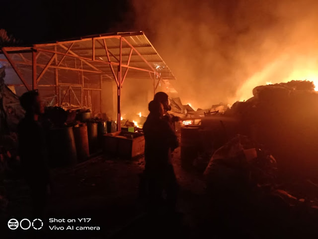 Kebakaran di Desa Pematang Obo, Kecamatan Bathin Solapan