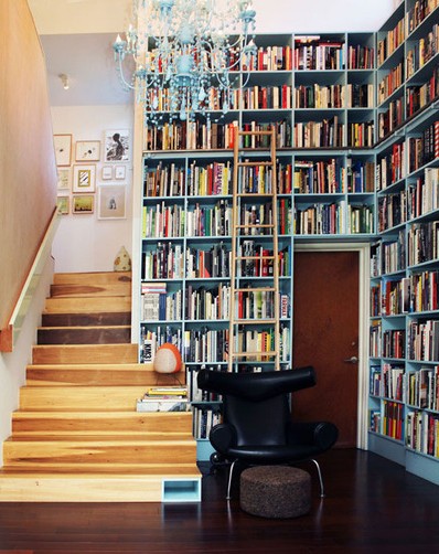 Decorar la escalera con libros | Ideas Decoración - IG