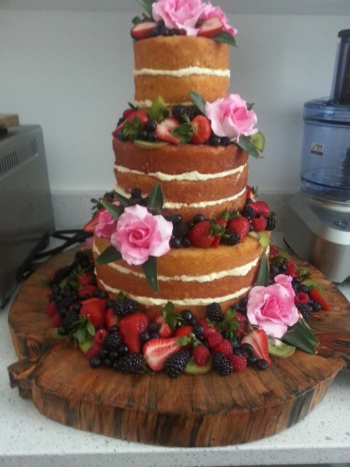 Rustic Victoria Sponge Wedding Cake 46 The Ultimate Secret Of Design