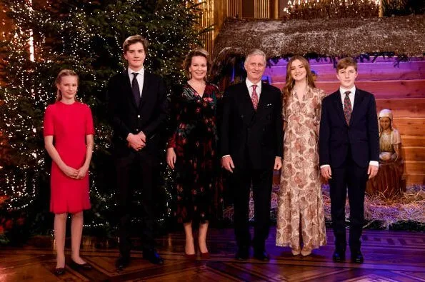 Dries Van Noten Depo floral velvet dress. ba&sh floral midi dress. Queen Mathilde, Crown Princess Elisabeth, Prince Gabriel, Princess Eleonore and Prince Emmanuel