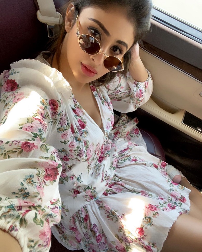 Mouni Roy Latest Images - Selfie Time in a Pretty Floral Outfit