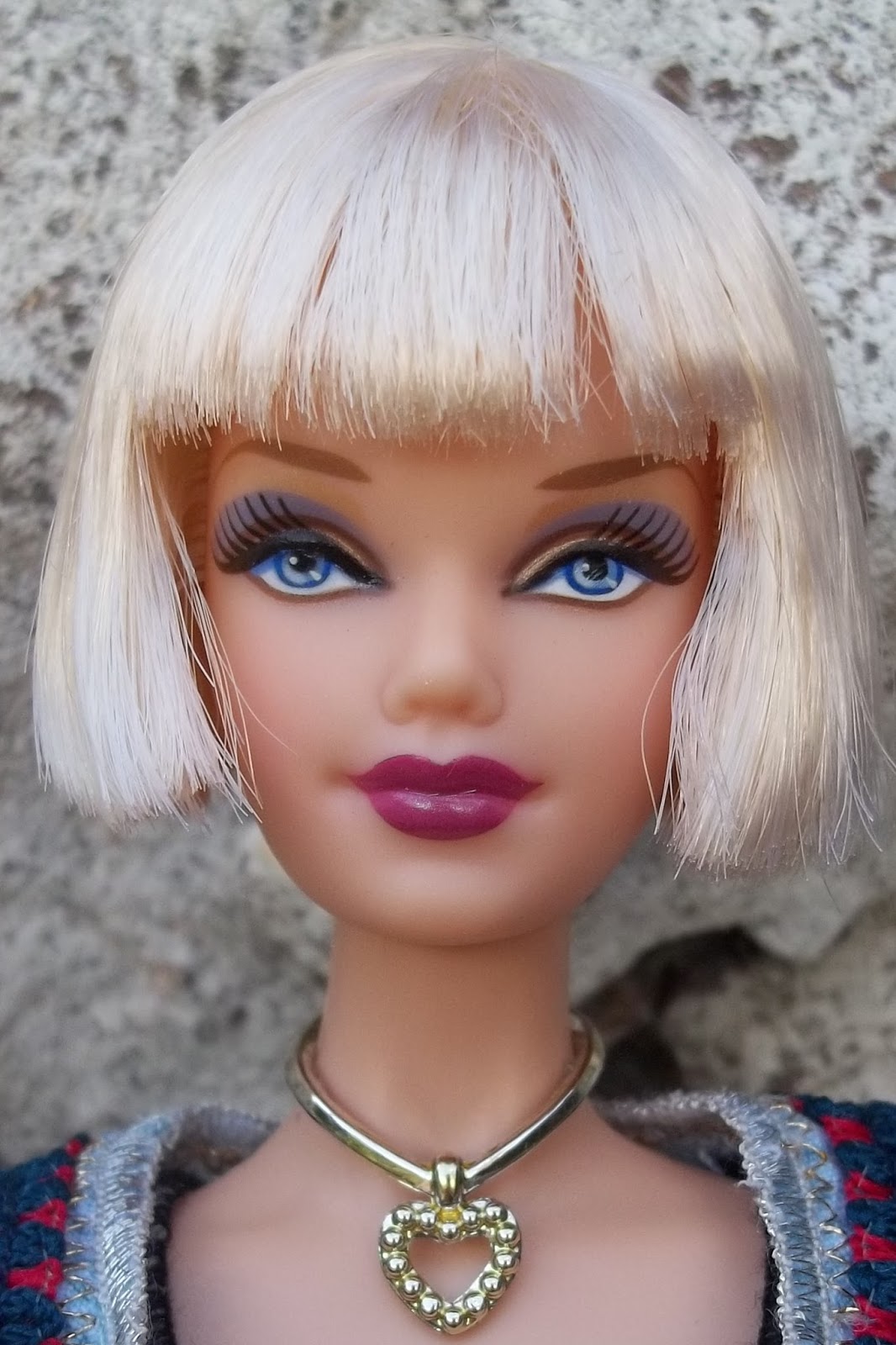 Lindos Sonhos Dourados: Barbie Basics® Collection 001 - Model No. 09 2009