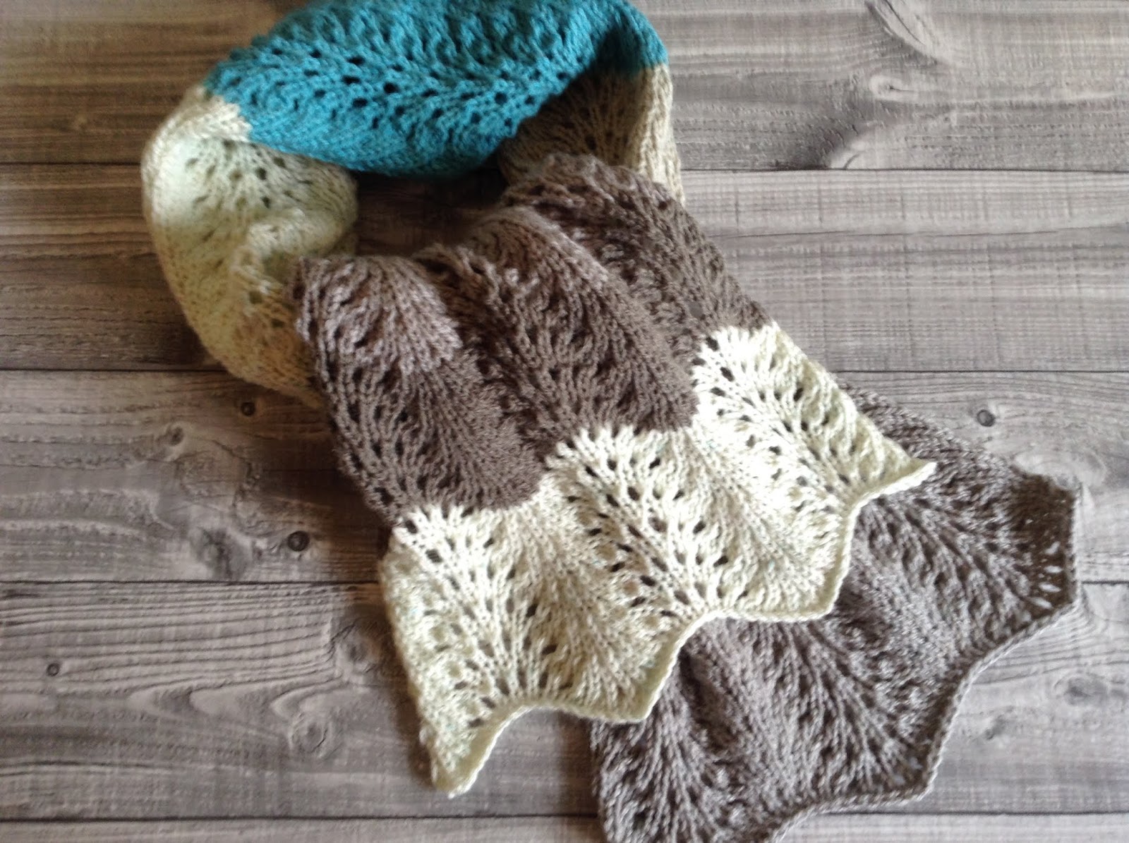 Yarn Cakes Shetland Lace Scarf Knitting pattern by Lullaby Lodge