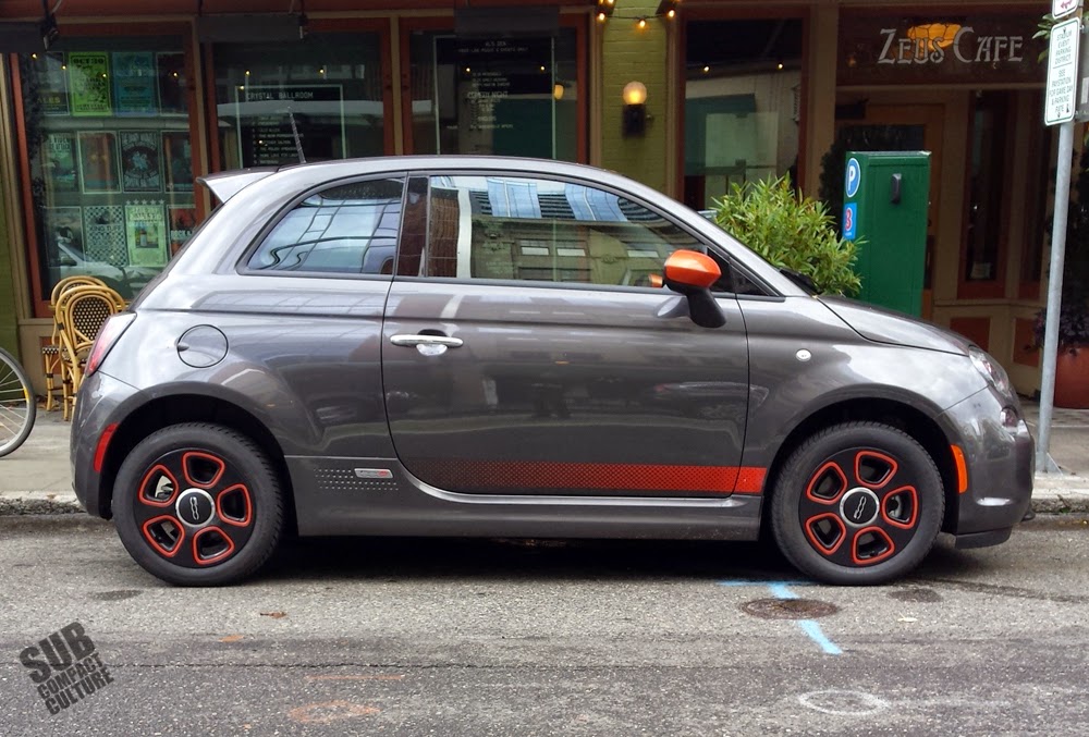 2014 Fiat 500e downtown Portland, Oregon