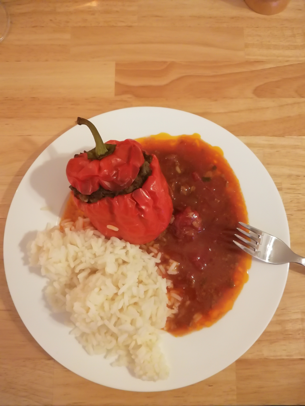 Wie Lange Müssen Gefüllte Paprika Kochen Im Topf Wolkenfees Küchenwerkstatt: Gefüllte Paprikaschoten aus dem Römertopf