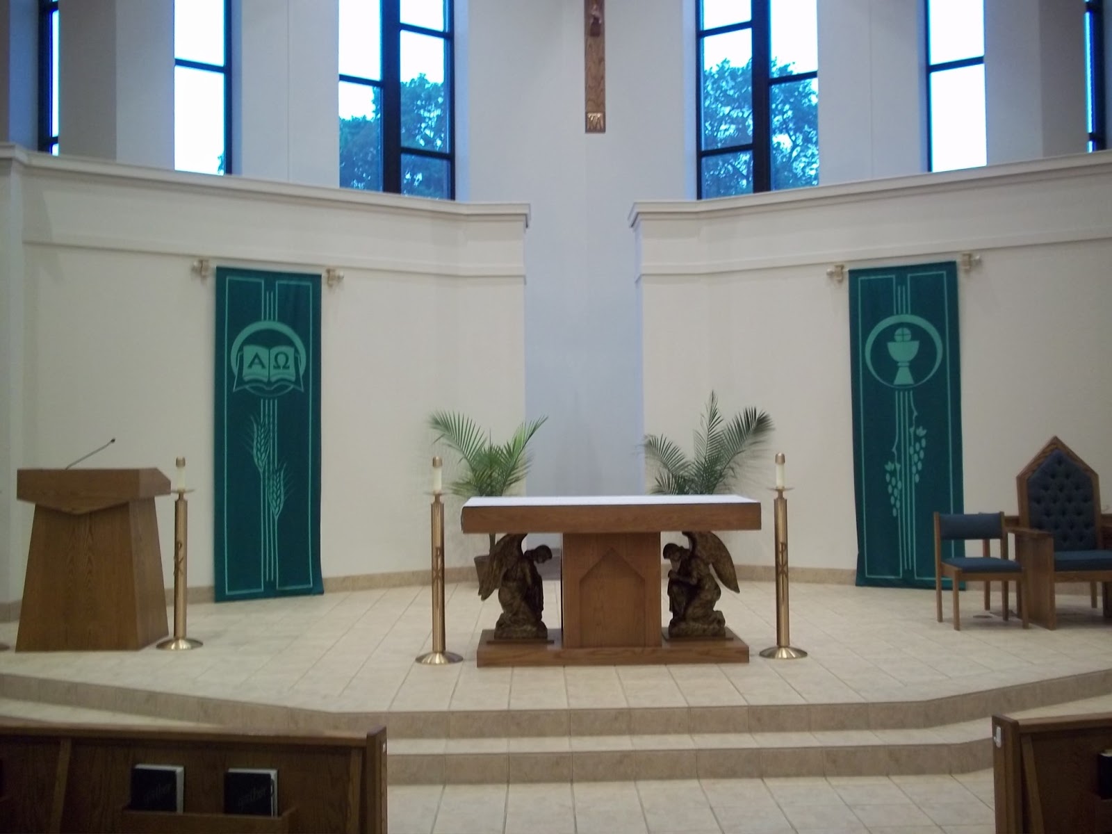 Journey to the Catholic Churches of Detroit. St. DamianWestland