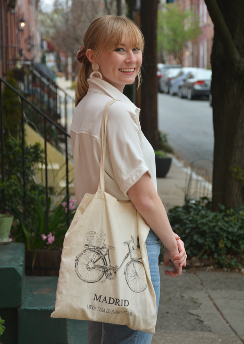 A Simple Spring Outfit - Organized Mess