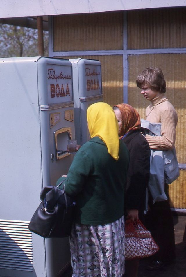 soviet union street scenes 1970s