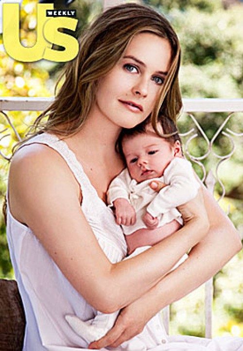 The first photo of Alicia Silverstone's baby Big Bang Gossip