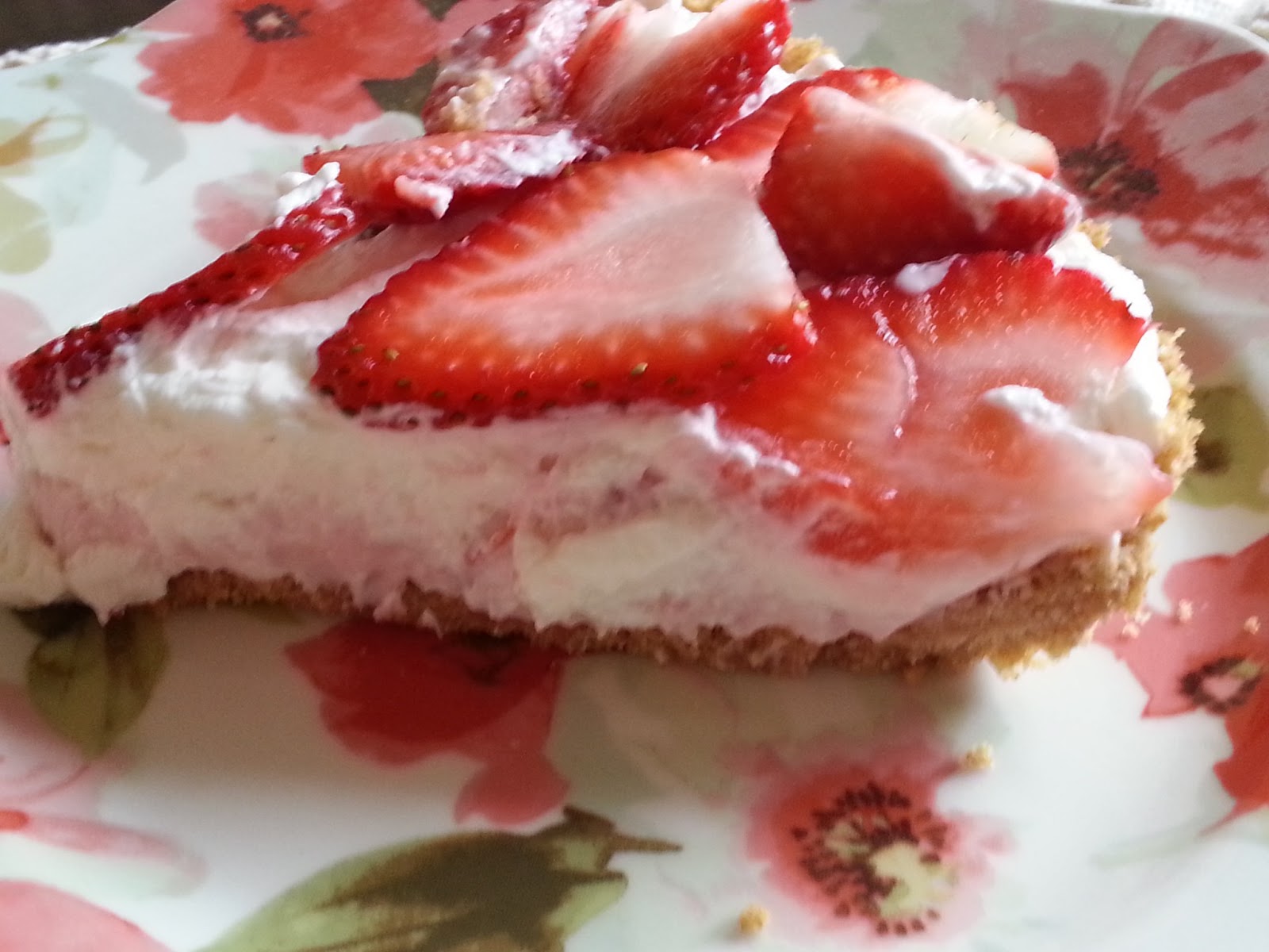 My Little Suburban Cottage The Perfect Fresh Strawberries And Cream Pie