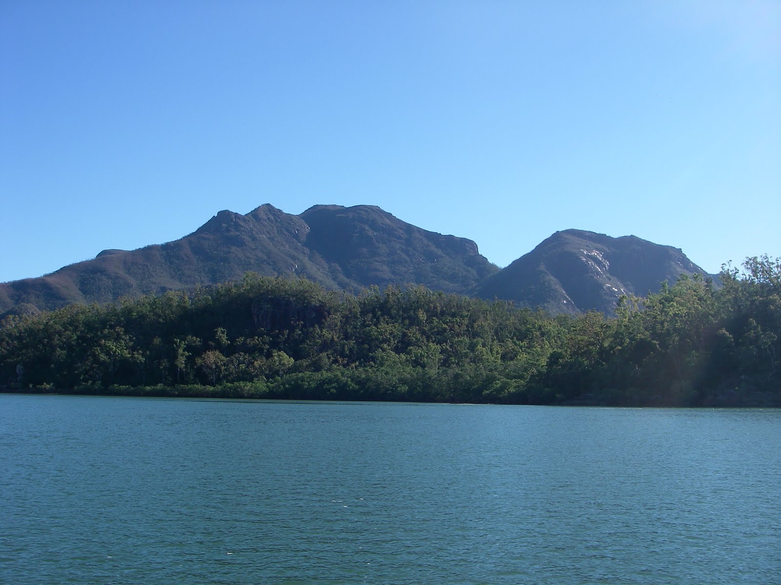 TRUANSEA Airlie Beach to Mourilyan Harbour