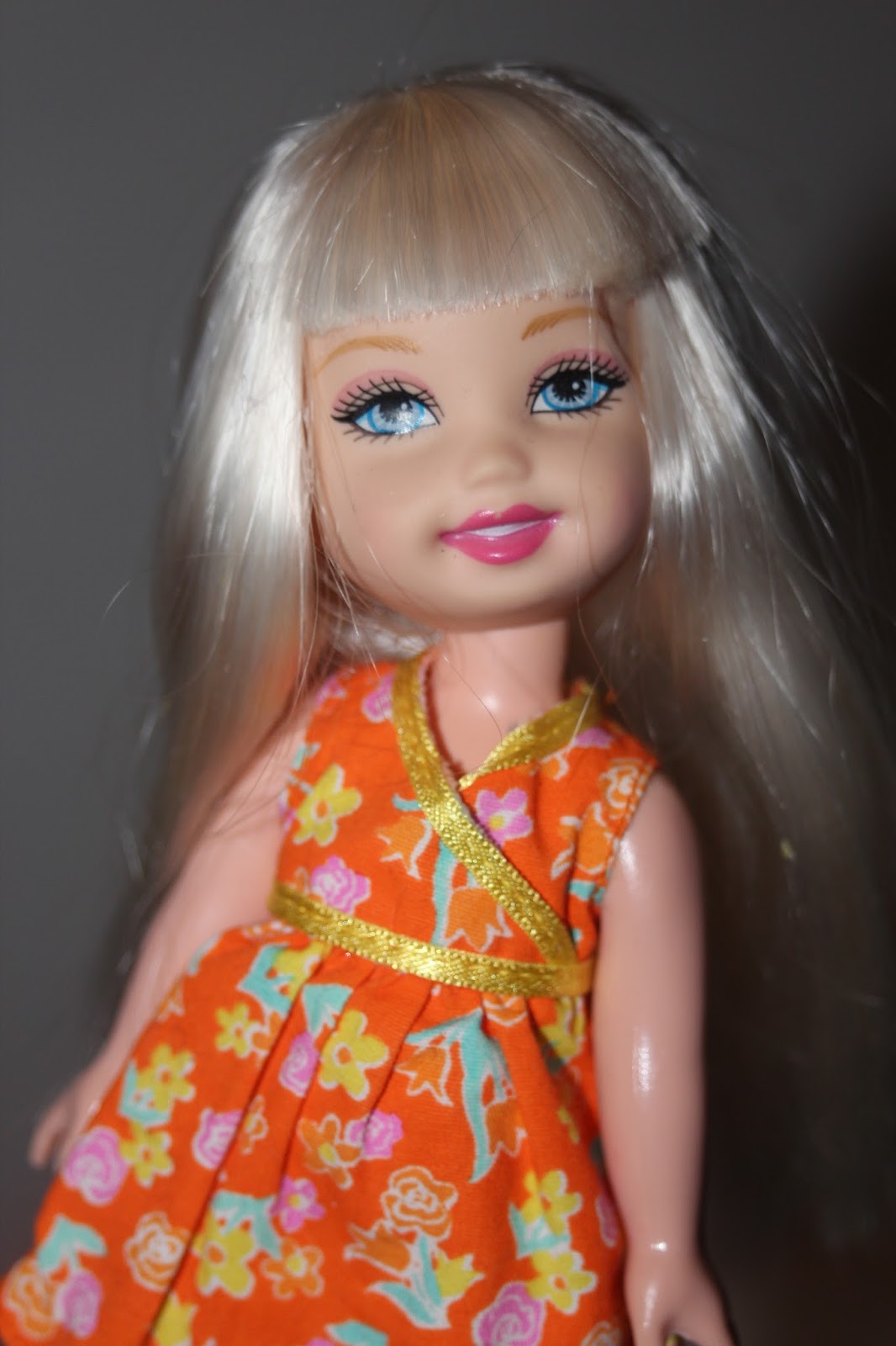 OF THE DOLLS DollADay 30PopUp Playhouse Kelly 6" Doll (Amazon Kelly)