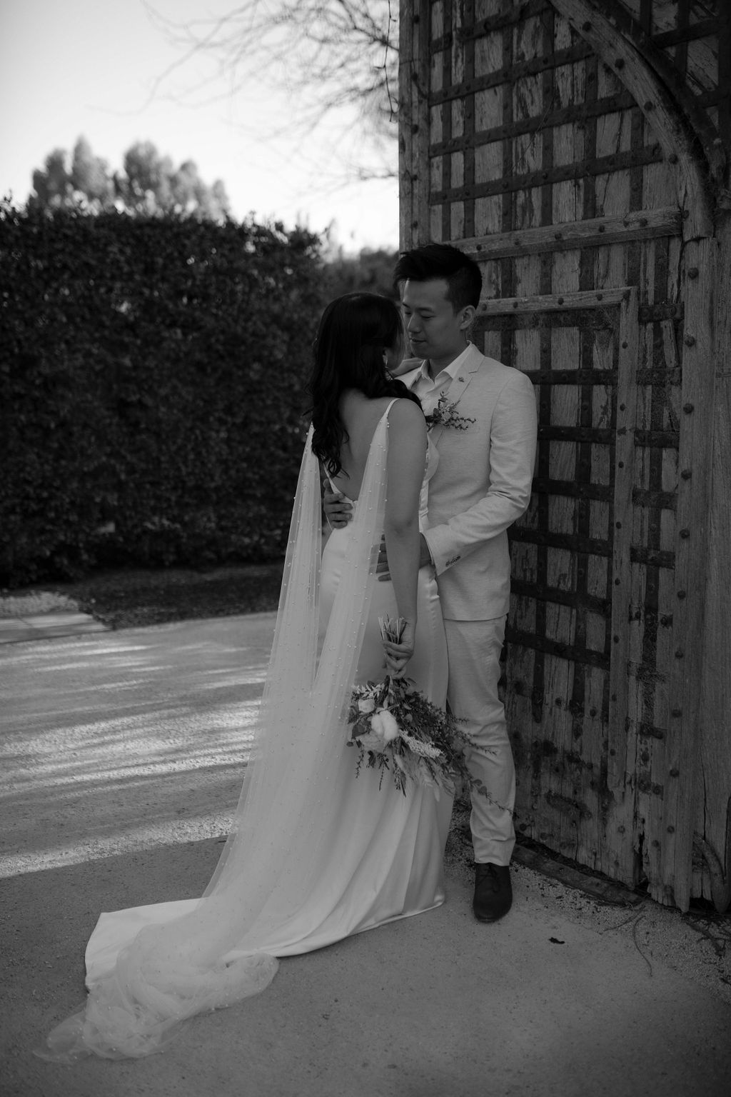the aisle photography hunter valley weddings bridal gowns stationery floral design venue to the aisle australia | august bloom editorial