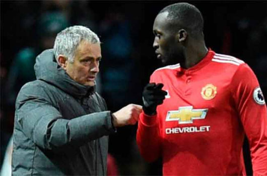 Lukaku "khó ở" với MU: Mourinho vô tình là vật cản? 2 Lukaku "khó ở" với MU: Mourinho vô tình là vật cản? 2