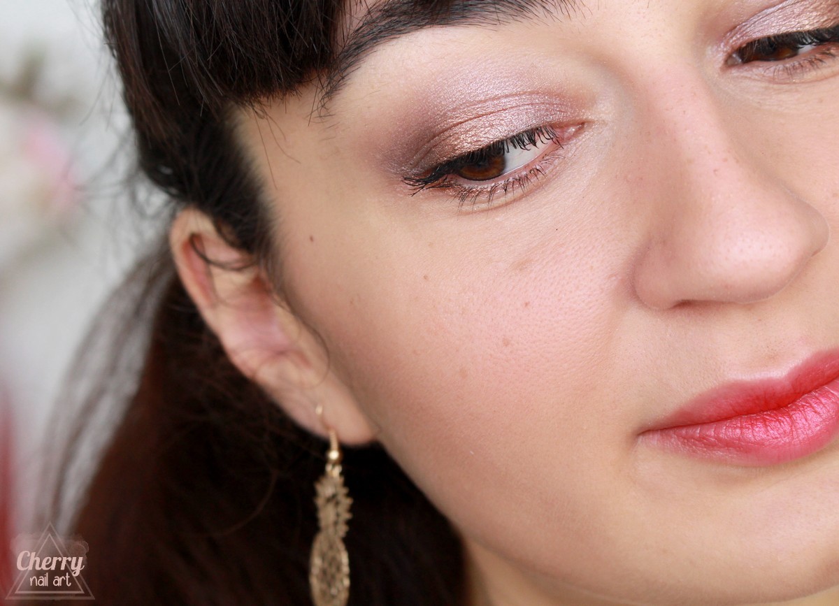 maquillage-naked-2-urban-decay-ombre-lips