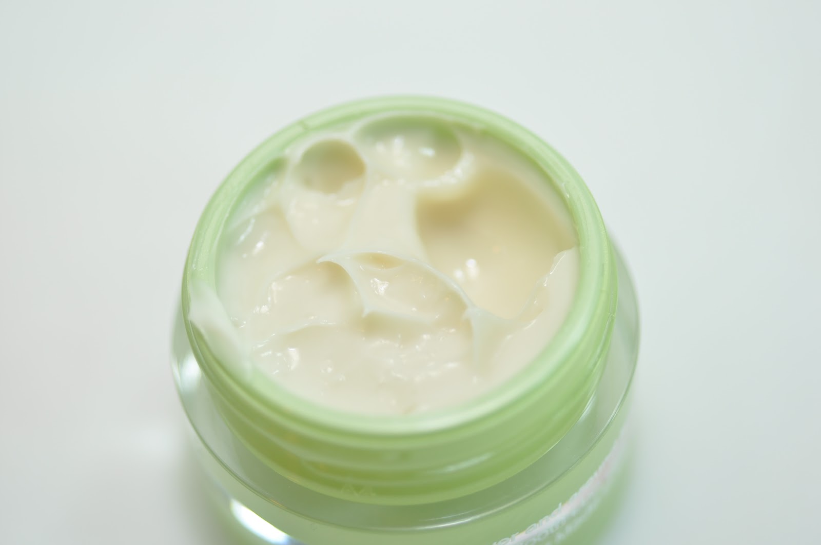 VENeffect AntiAging Lip Treatment Review The Shades Of U