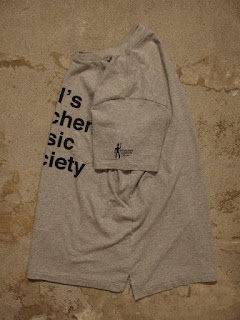 EG WORKADAY × SUNRISE MARKET 別注 "Hell's Kitchen Music Society Print T-Shirt - Grey/Black"