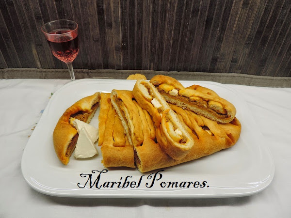 Trenza de masa brioche rellena con brocoli, jamón york, sobrasada y quesitos en thermomix.
