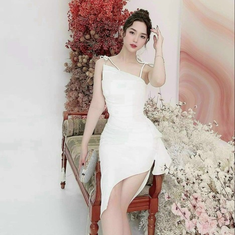 ĐẦM BODY BÈO HÔNG B174