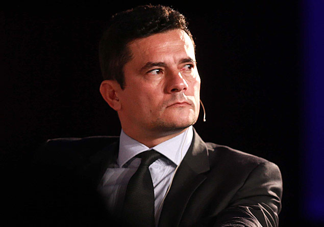 Resultado de imagem para Sérgio Moro irritado