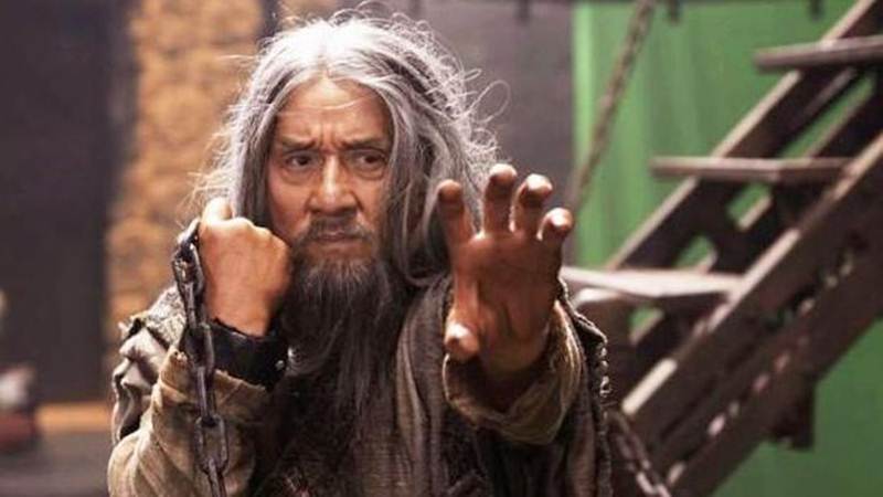 Jackie Chan Le Médaillon 10 Film Jackie Chan Terbaik Terpopuler dan Terbaru 2020 - Sementara Kecil
