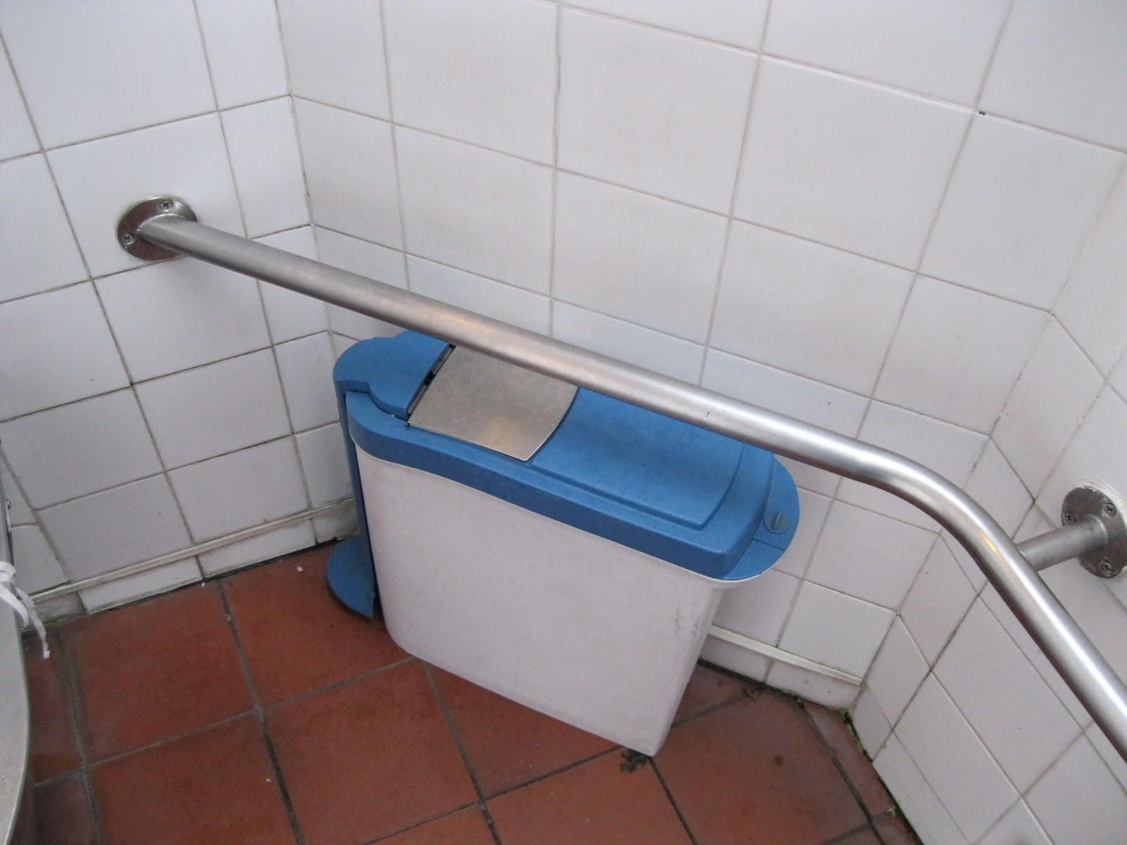 Sibu Toilet Council A Small Toilet in the land of the Kiwi ( Dunedin