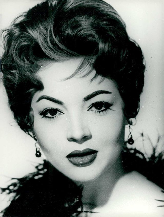 The Myth of Spanish Cinema 45 Photos of Sara Montiel in the