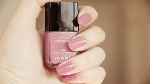 المناكير الوردي المناكير الوردي