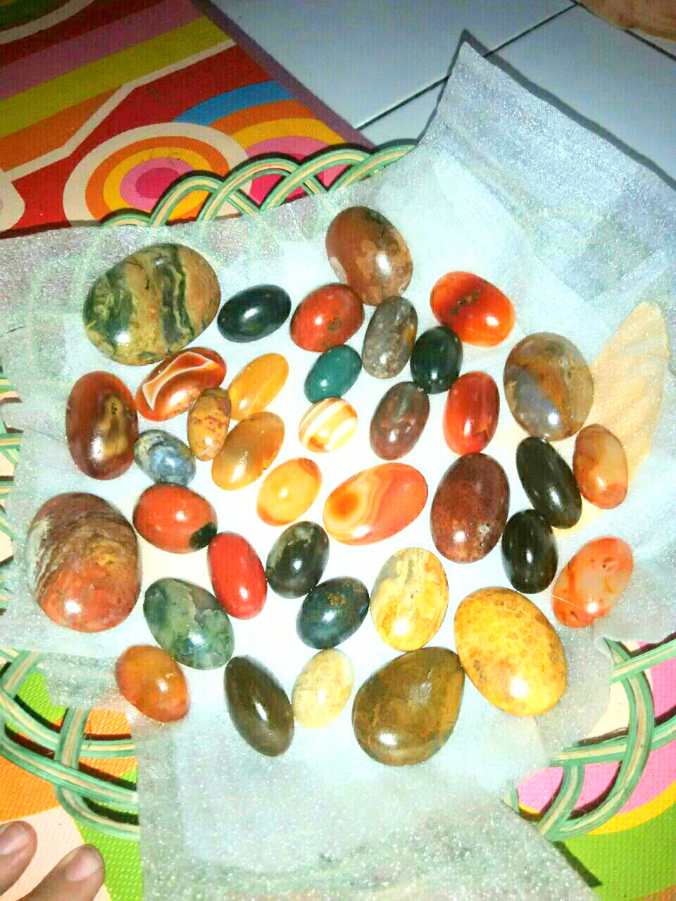 Cara gosok batu akik dengan serbuk kaca