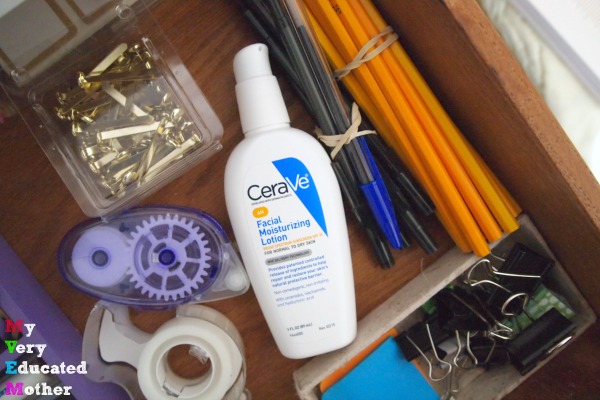 Save a little space in your desk drawer for lotion so you can feed your skin when it needs it! #CeraVeSkincare #CollectiveBias