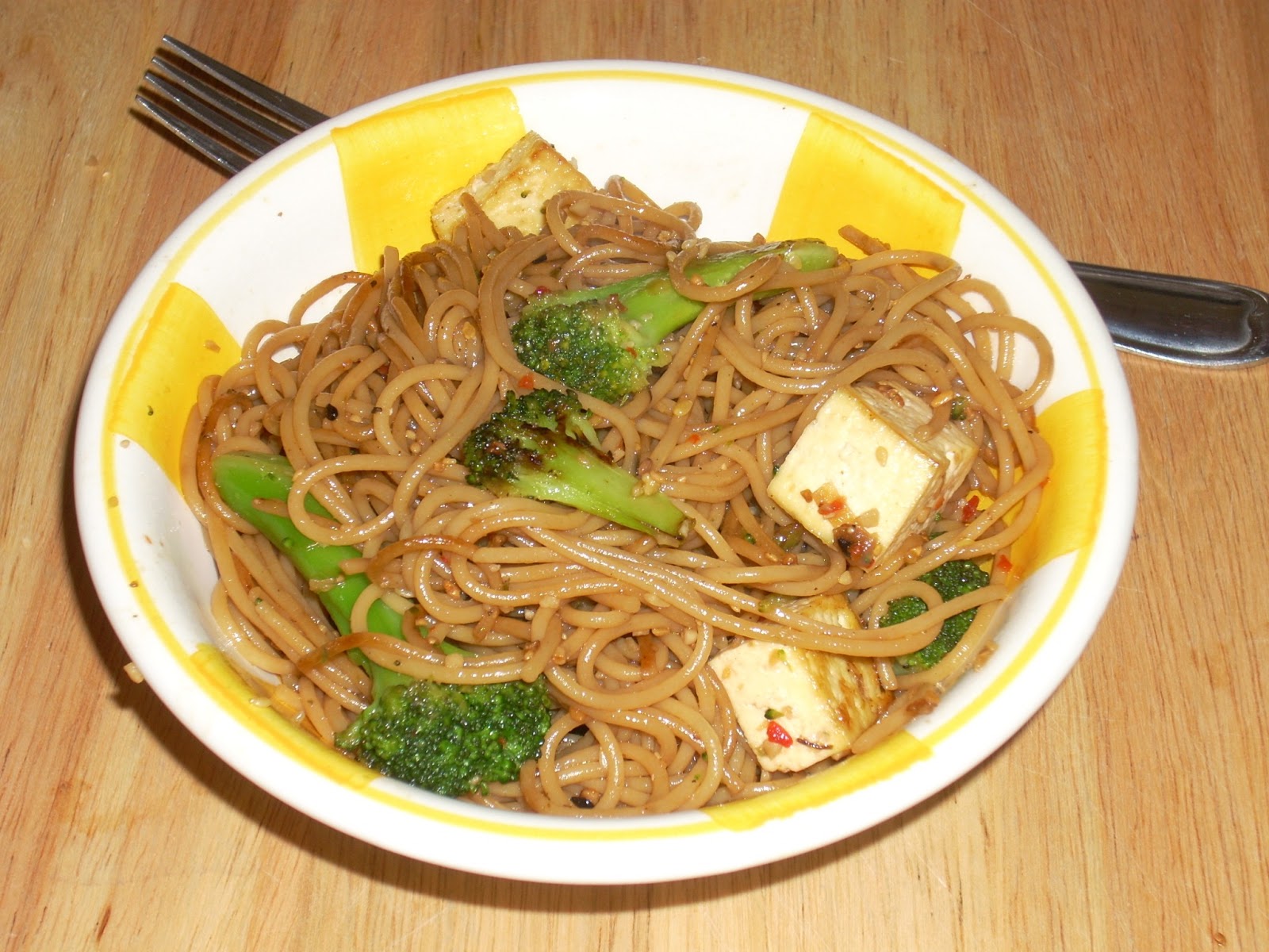 Everyday Epicurean Adventures Tofu & Broccoli Lo Mein