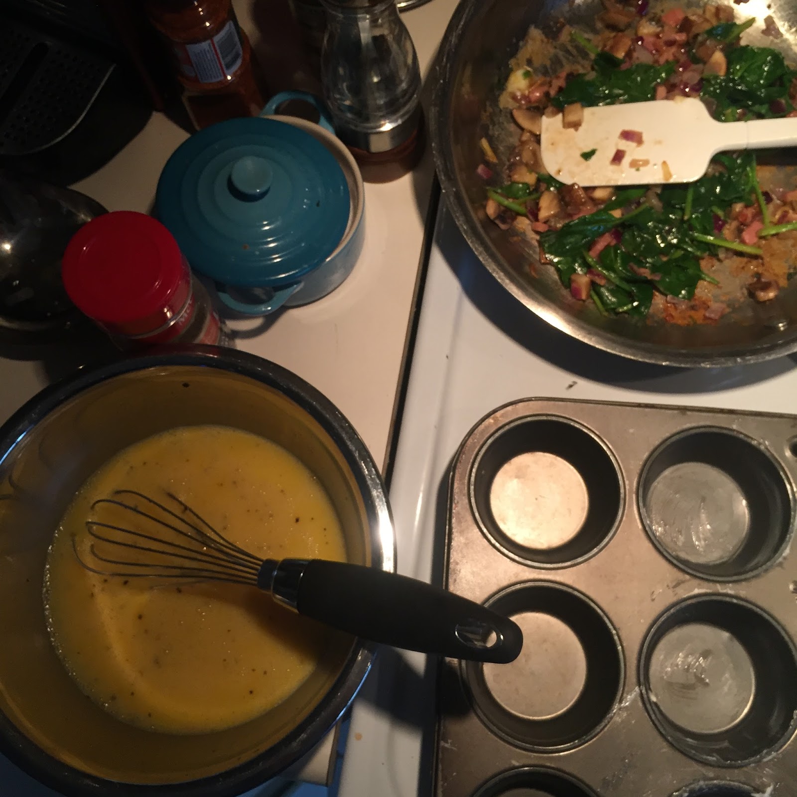 Easy Egg Cups with Spinach and Mushroom