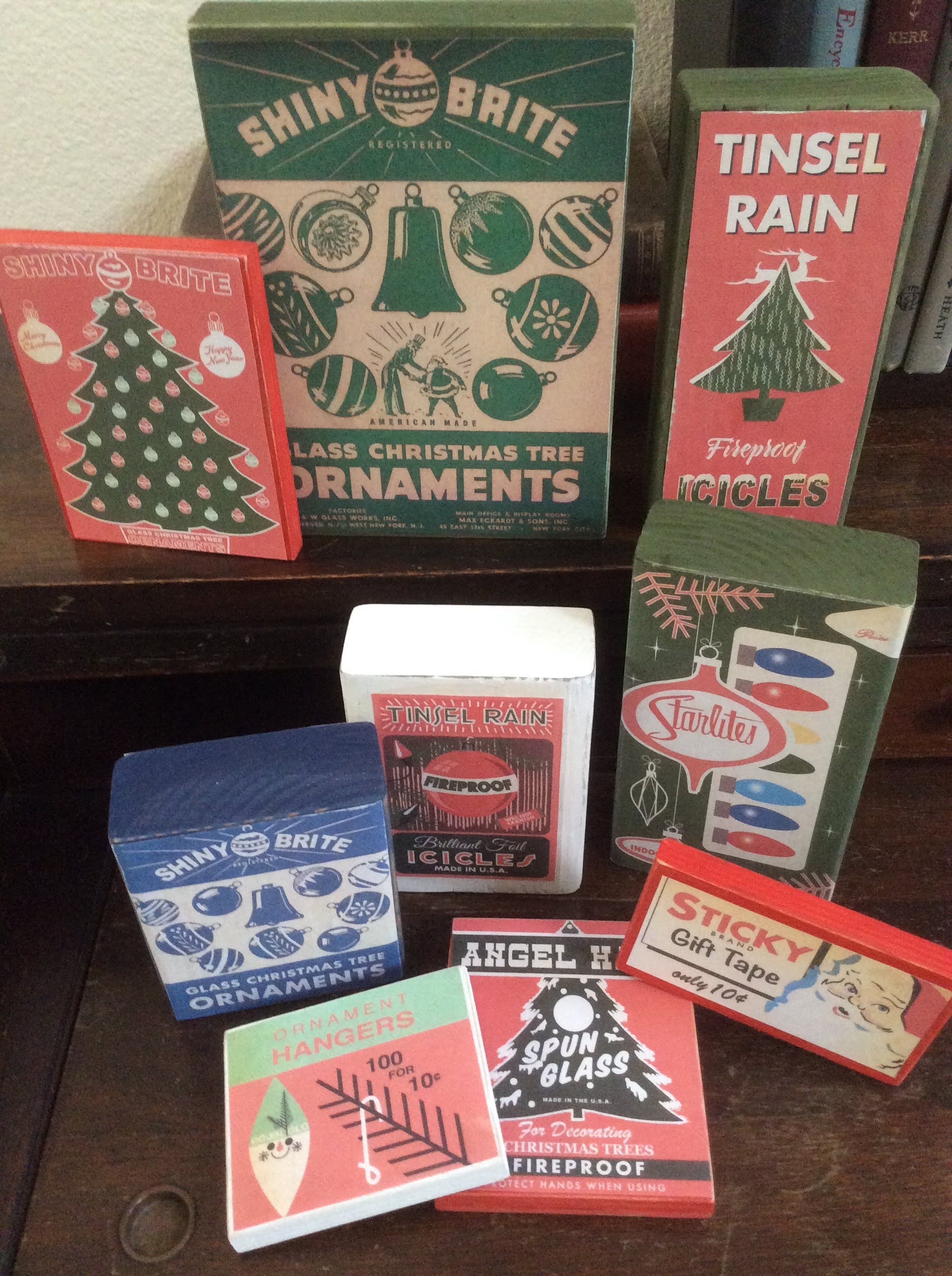 Fresh Vintage by Lisa S: Retro Christmas Blocks from Wood Scraps