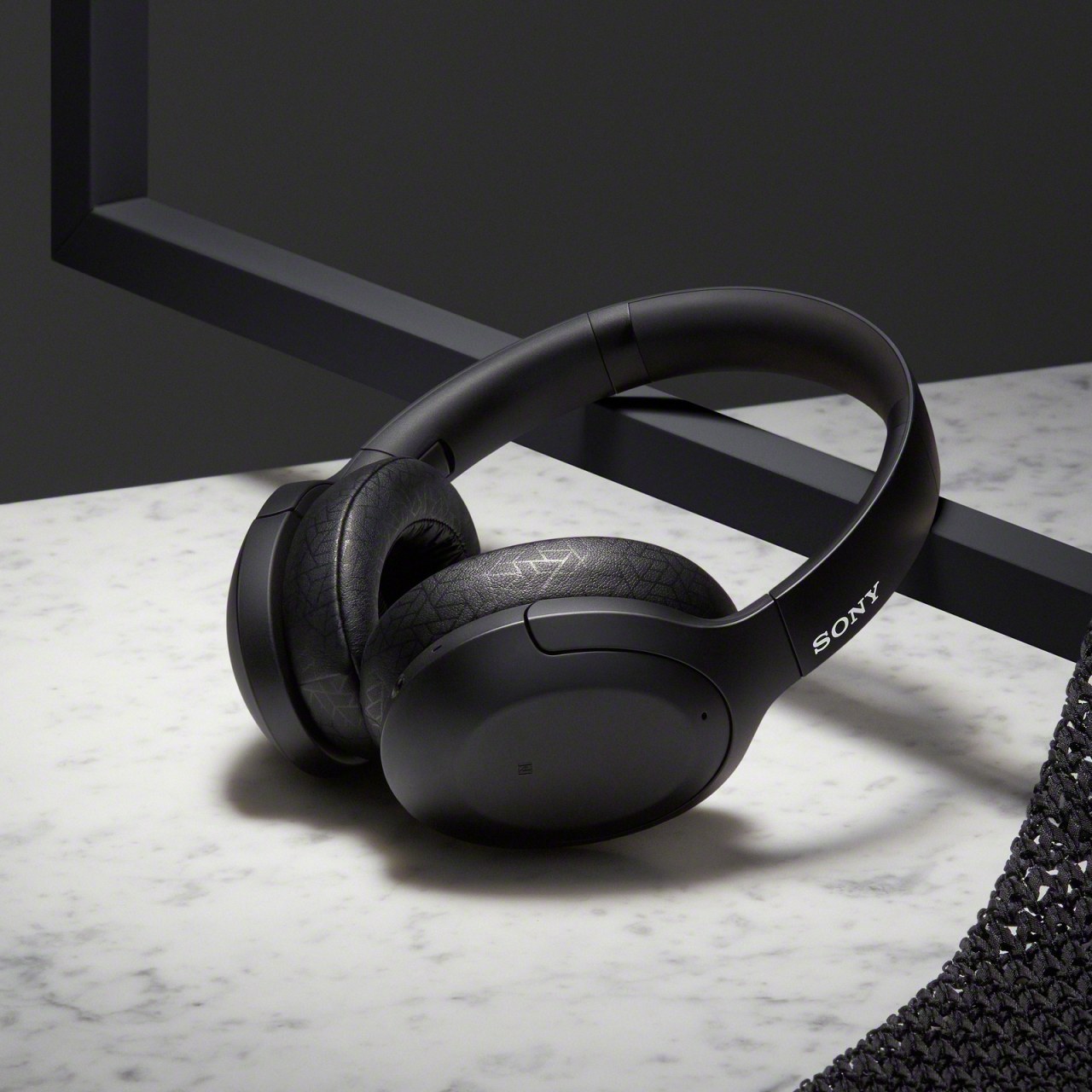 Rich sound on Sony’s new h.ear headphones, WH-H910N (update) - The